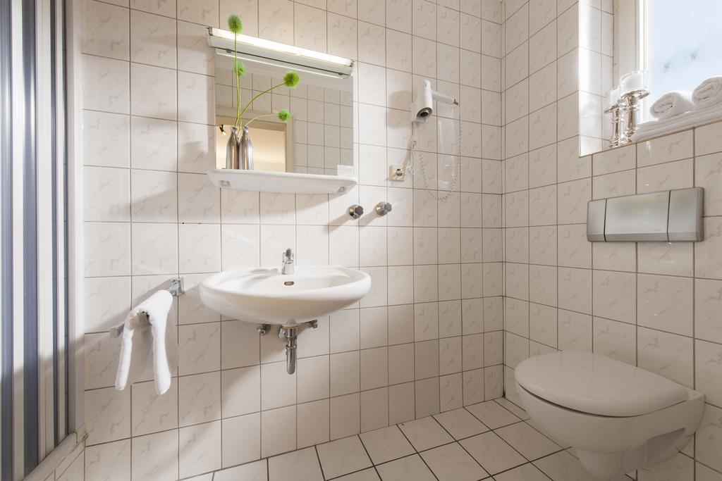 Hotel Buergerhof Köln Phòng bức ảnh