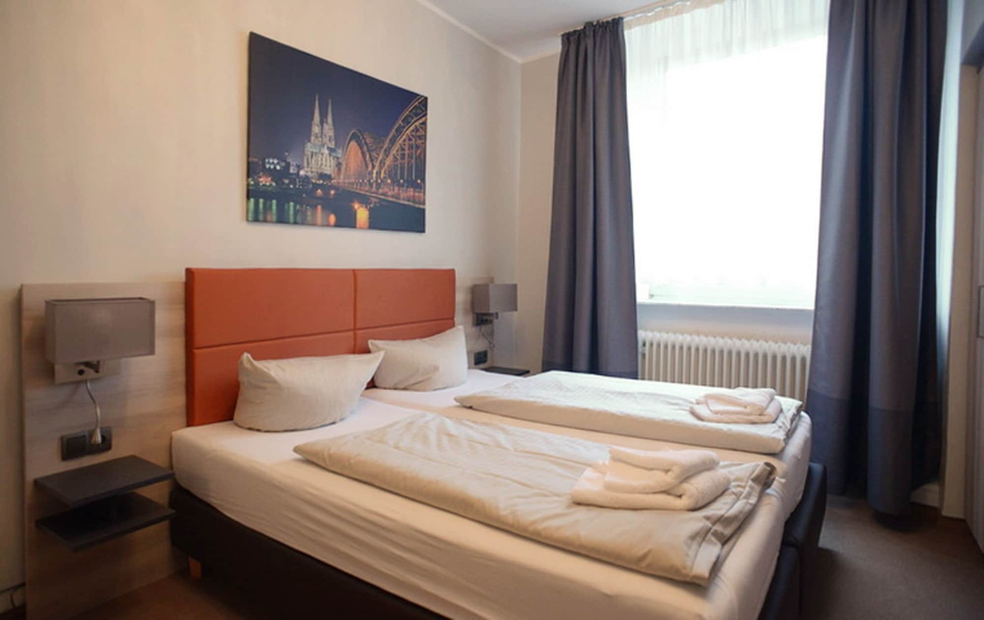 Hotel Buergerhof Köln Ngoại thất bức ảnh