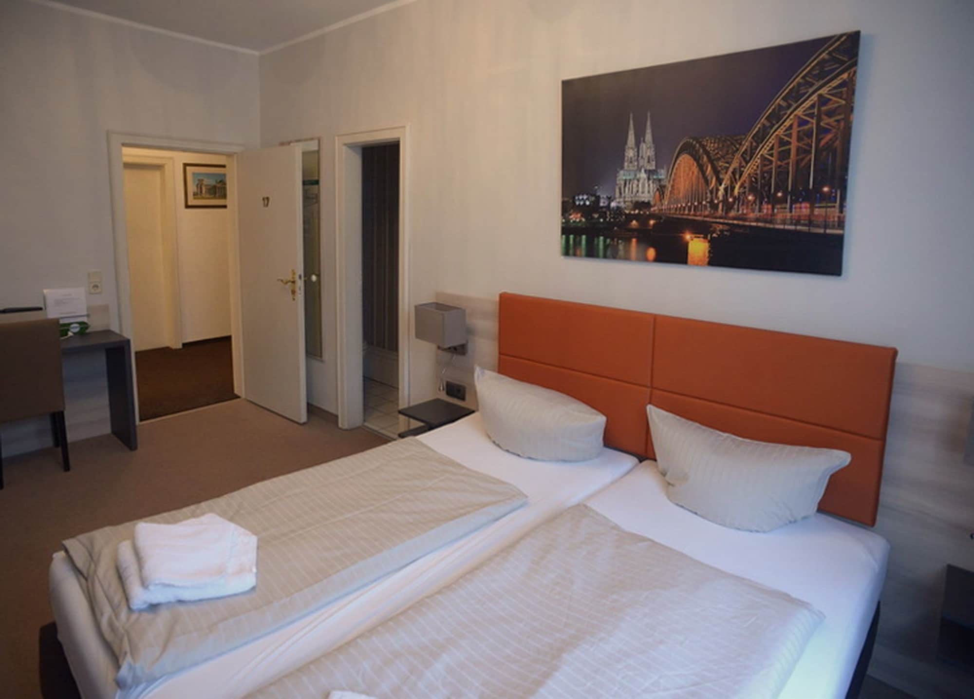 Hotel Buergerhof Köln Ngoại thất bức ảnh